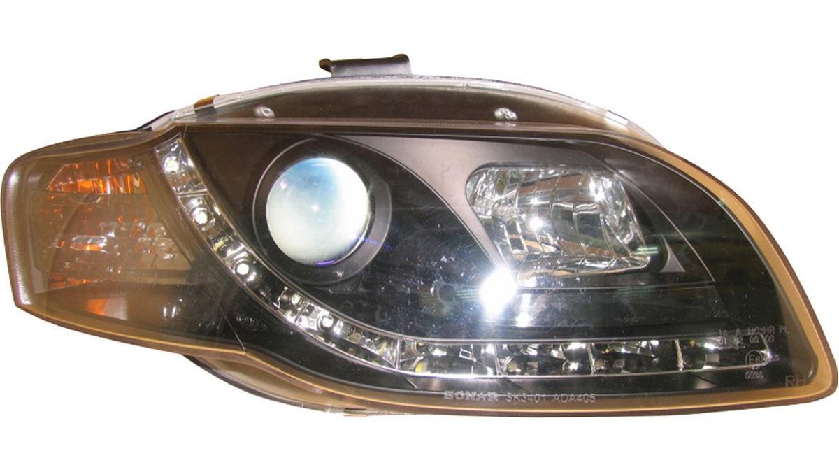 Set+de+phares+look-diurnes+sur+mesure+pour+Audi+A4+B7+2005-2008+-+Noir